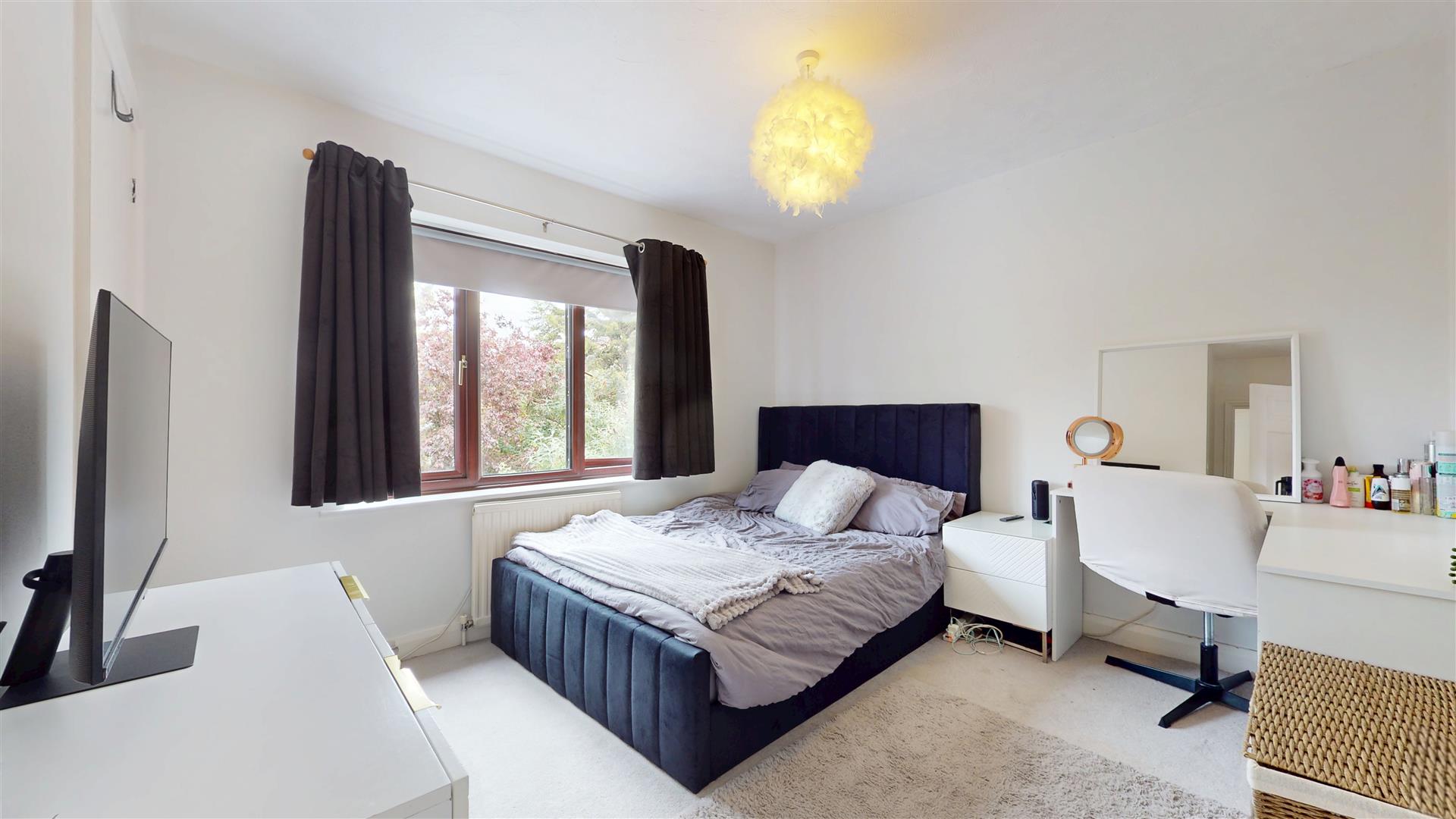 Chatsworth, Great Holm, Milton Keynes